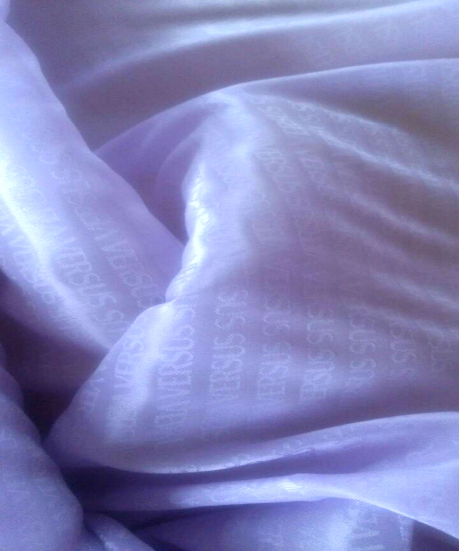 �������� ������ �������� ���������� Versus ������/�������