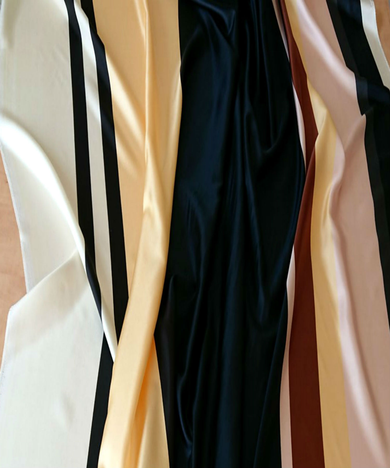 ���� ���� ����� ����