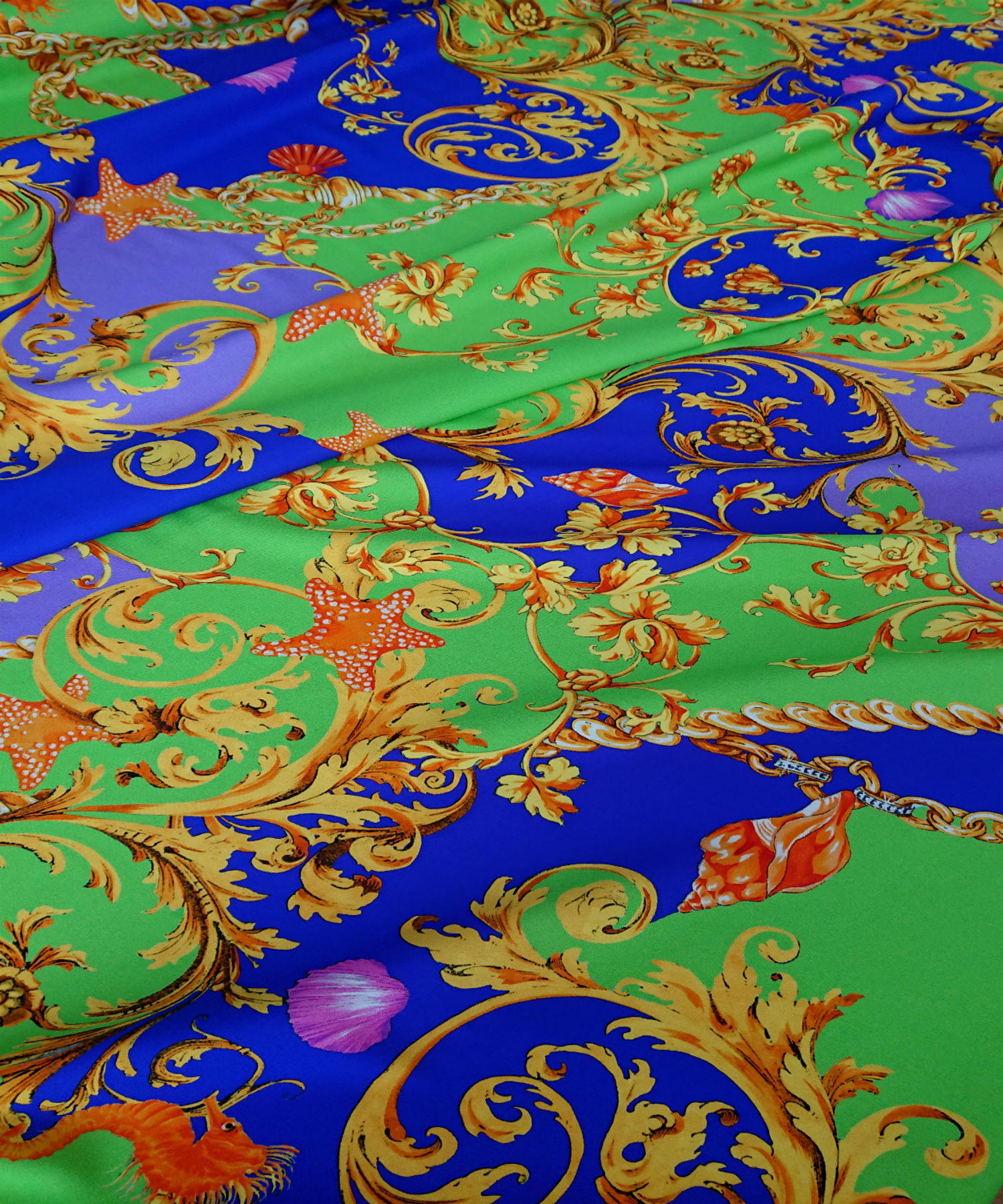 ��� �������� ���������-��������� � �������� Versace ����/�������