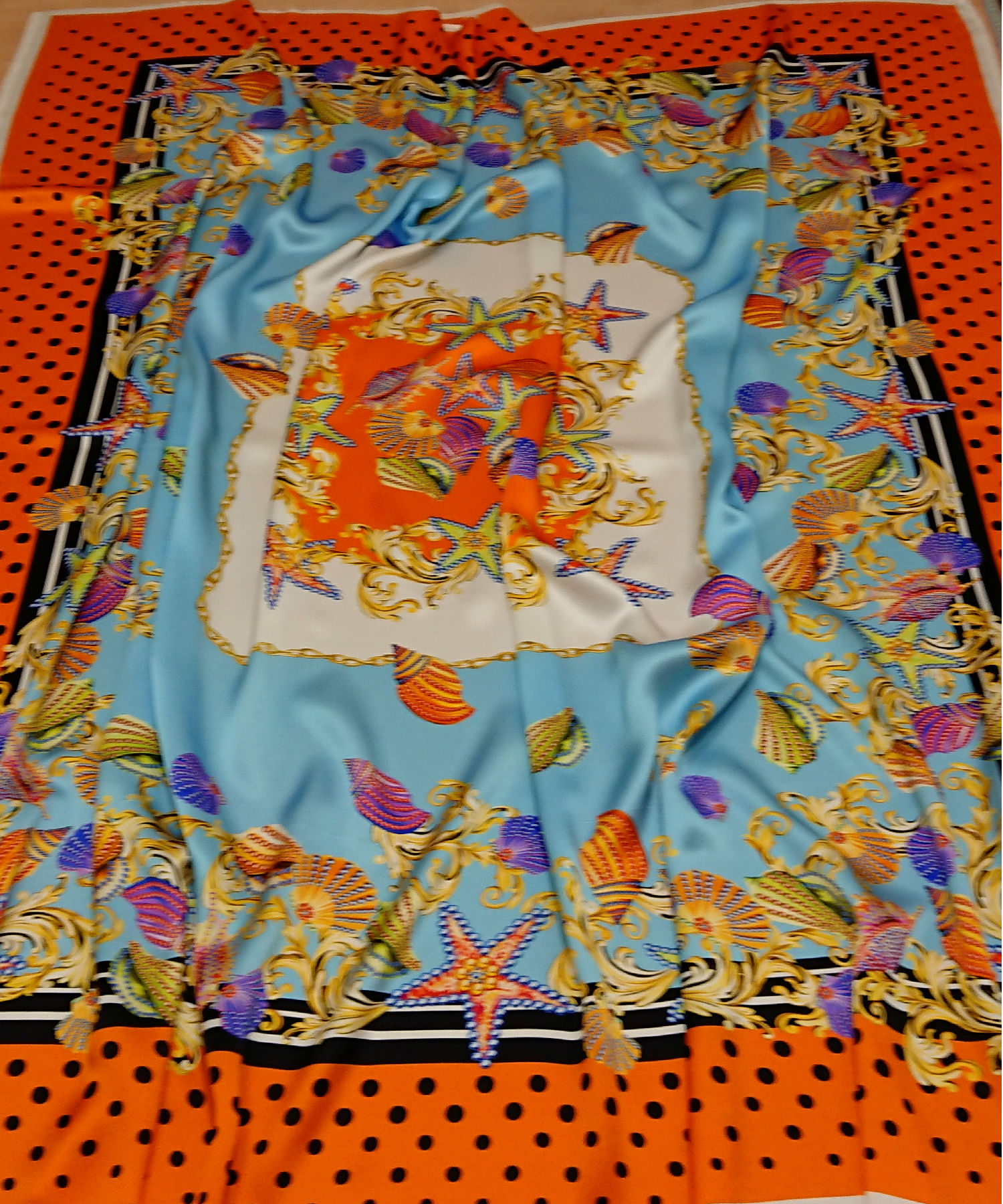 ������ Versace ��������� / ������� ����